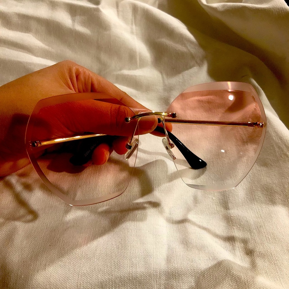 Nice sunnies